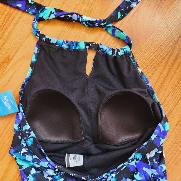 Speedo swimsuit size XL NWT - Picture 5 of 6